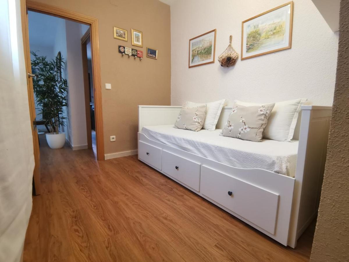 Casa Manuela Mas Que Una Casa Un Hogar Toledo Eksteriør billede